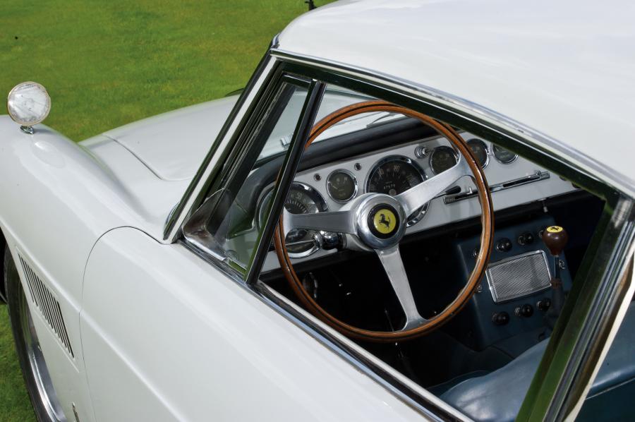  Ferrari 250 GTE Coupe (Series I) 1961 года  (фото 12 из 20)
